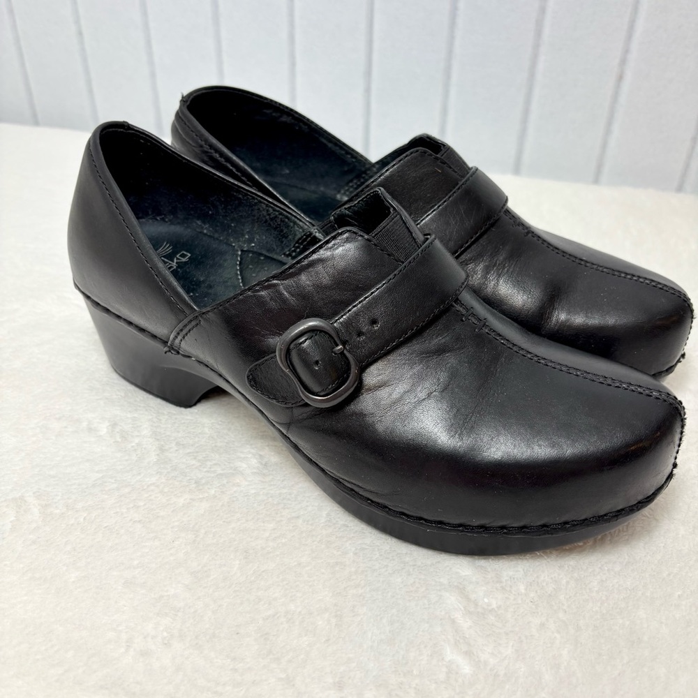 Dansko Black Leather Mules with Buckle Size 40